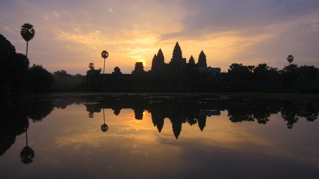 Angkor Wat - Levé de soleil