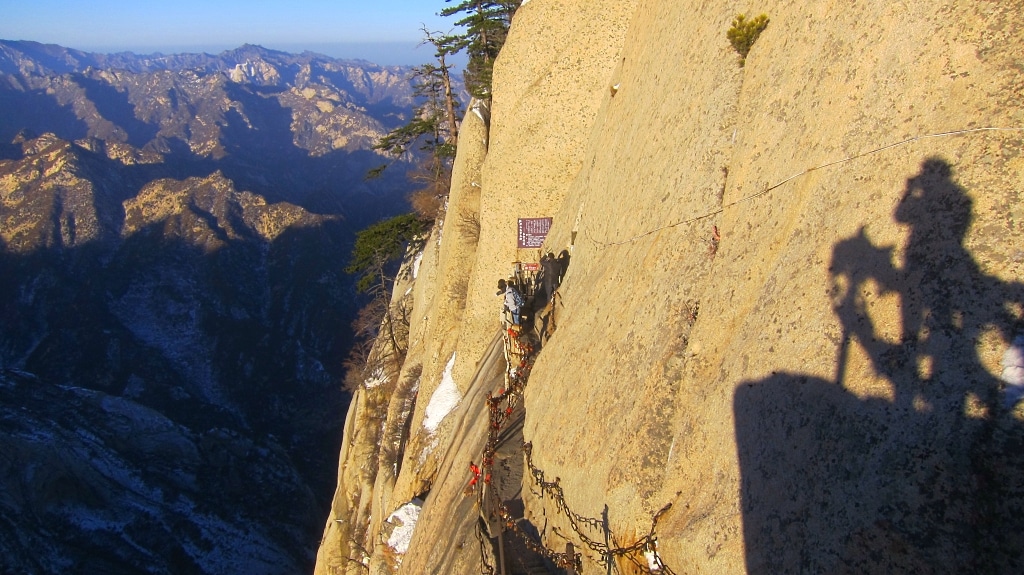 Le chemin menant au via ferrata