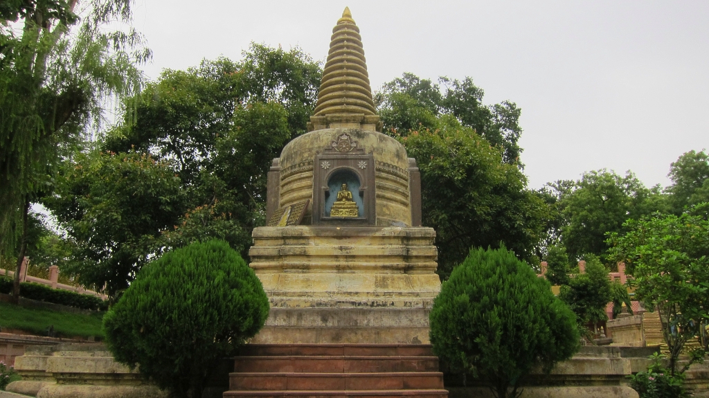 Stupa bouddhiste.