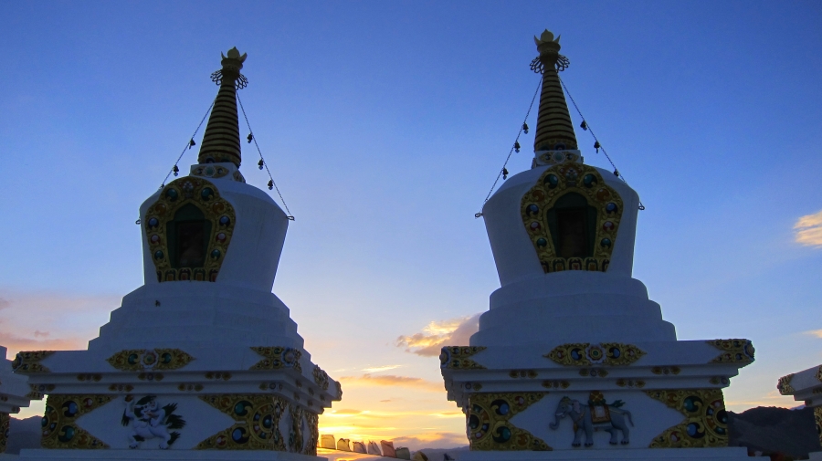 Les stupas