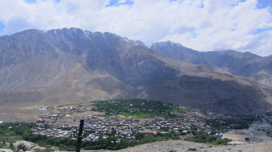 Pause déjeuner dans le village de Kargil