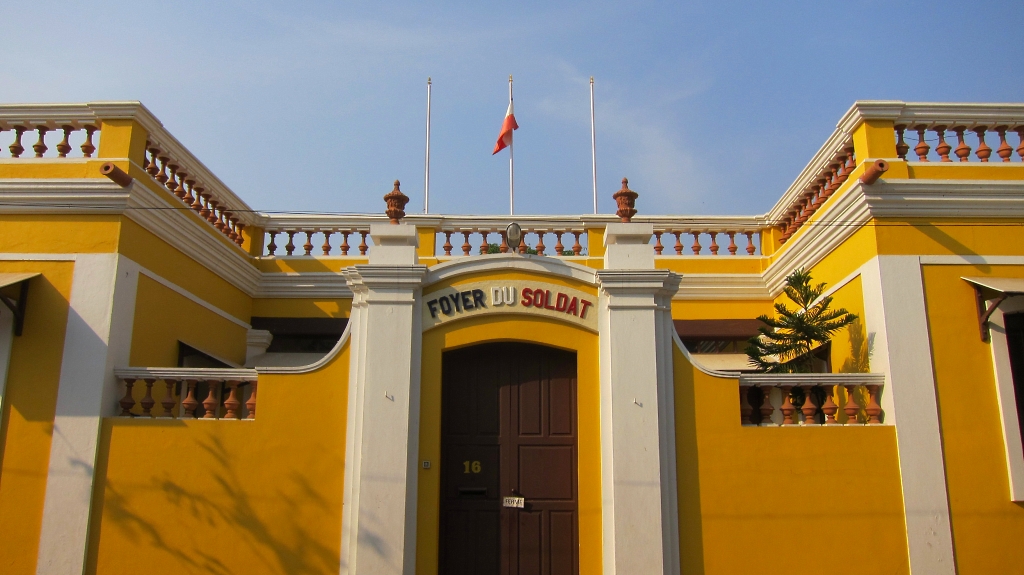 Foyer du Soldat? Patriotique les français en Inde...