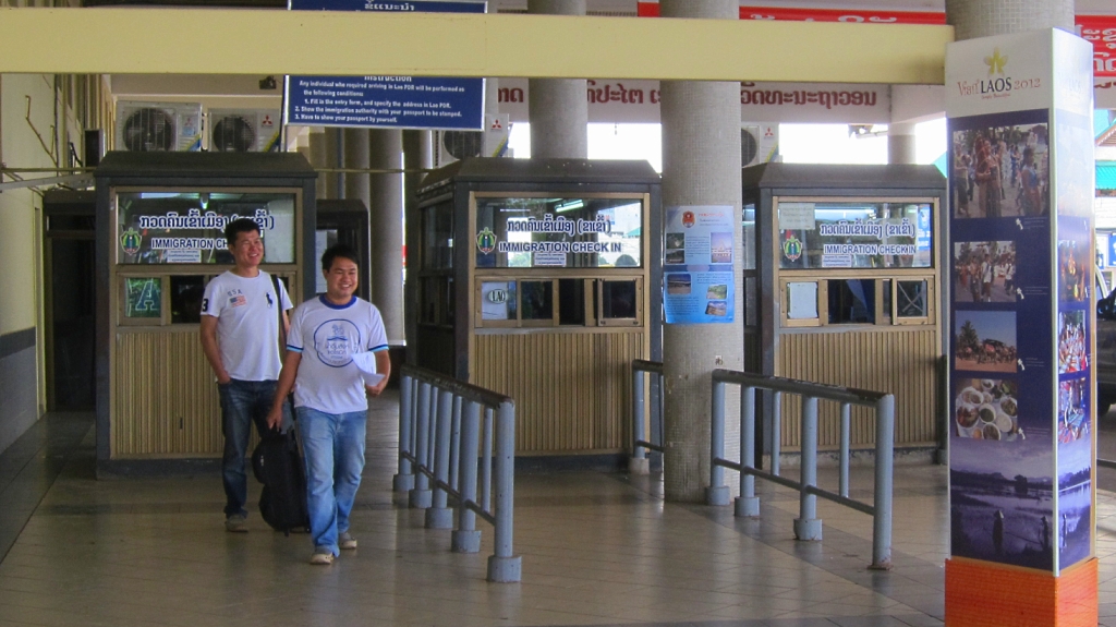 Bureau d'immigration d'entrée au Laos