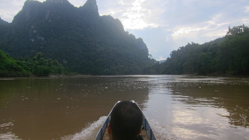 Direction Muang Ngoi